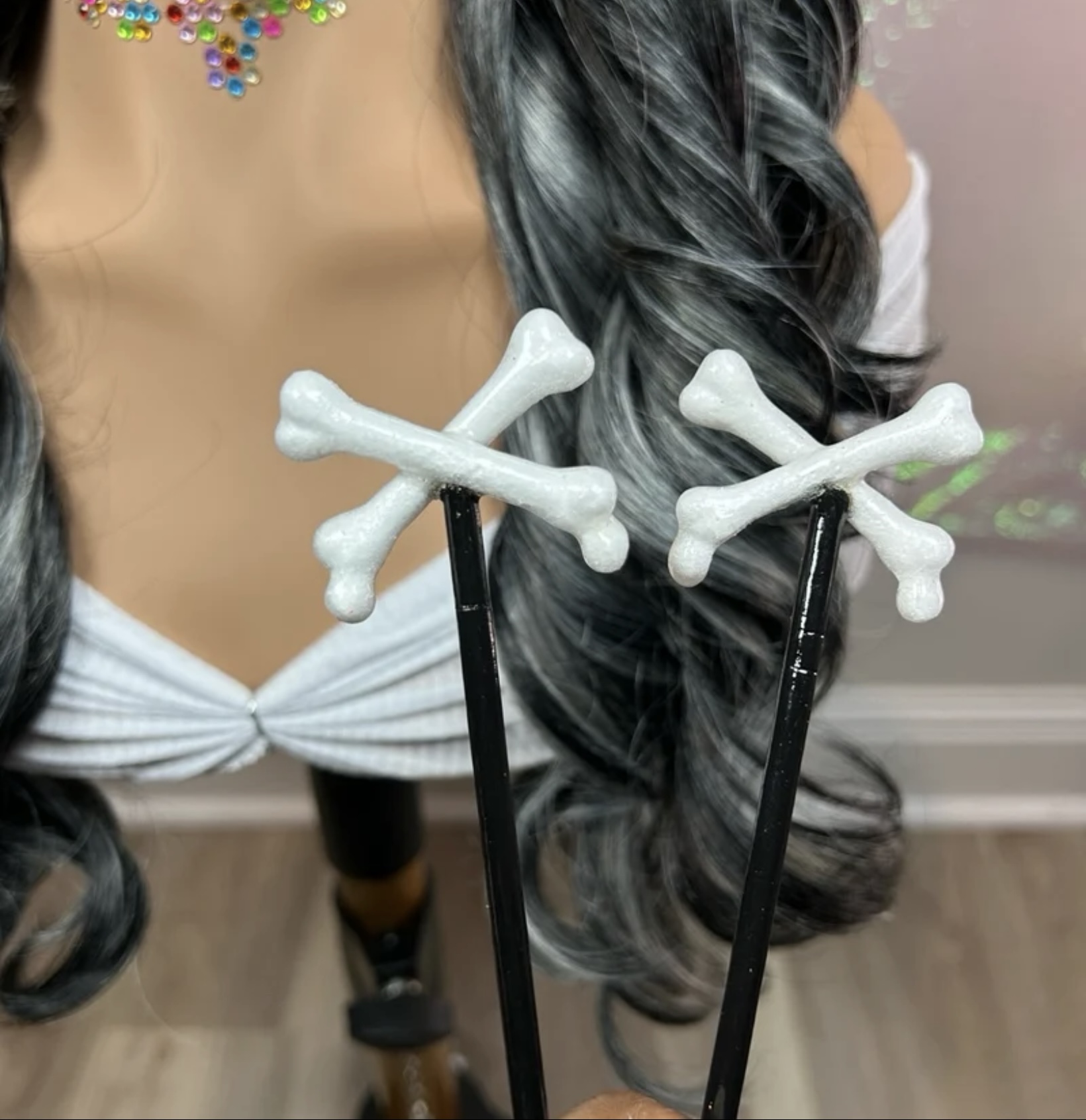 Decorative Crossbones Halloween Chopsticks - Hair Accessory/Keepsake - Image 6