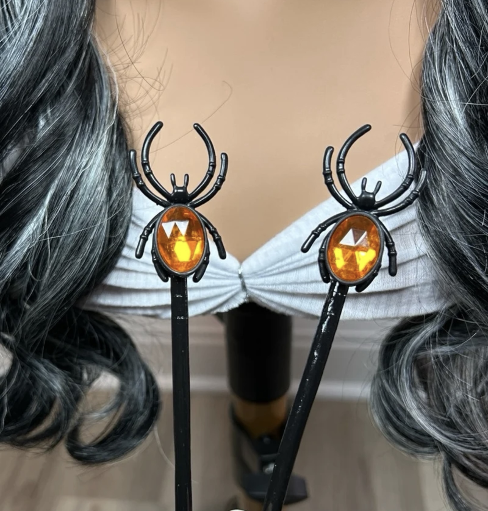 Decorative Halloween Spider Chopsticks - Hair Accessory/Keepsake - Image 5