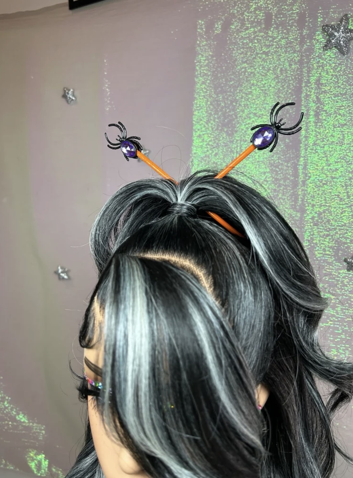 Decorative Halloween Spider Chopsticks - Hair Accessory/Keepsake - Image 11